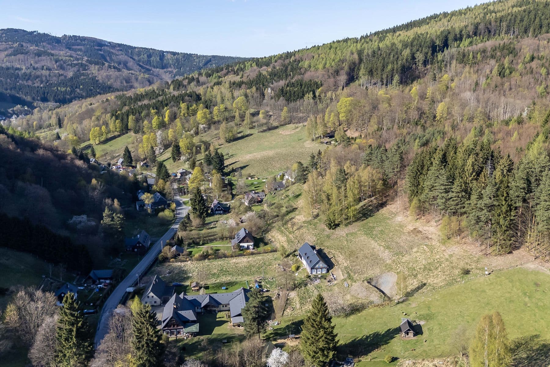 Prodej chaty, chalupy 260 m², pozemek 8.447 m², Kryštofovo Údolí, Liberecký kraj Prodej chaty, chalupy 260 m², pozemek 8.447 m², Kryštofovo Údolí, Liberecký kraj