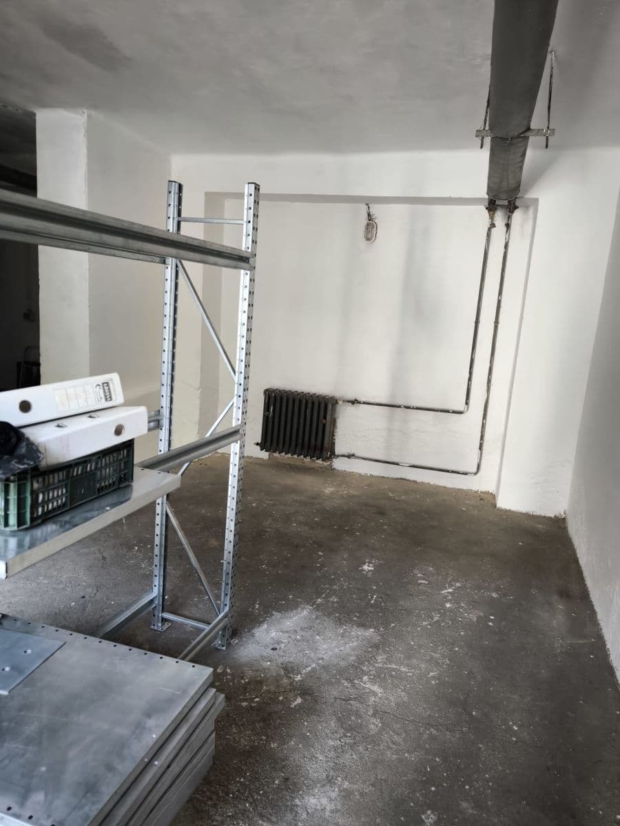 Prodej garáže 19 m², Buková, Praha, Praha Prodej garáže 19 m², Buková, Praha, Praha