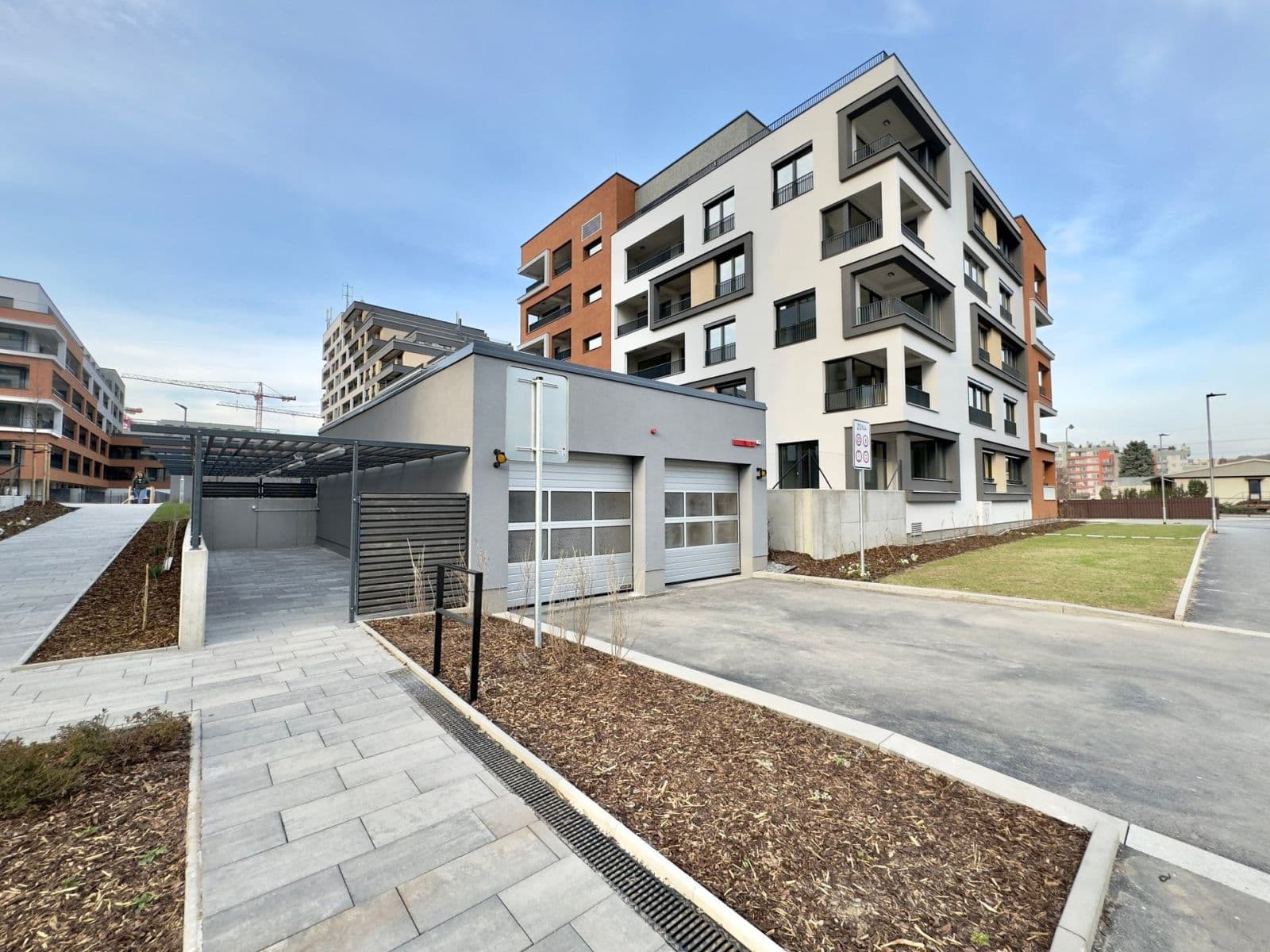Pronájem bytu 1+kk 39 m², Poděbradská, Praha, Praha Pronájem bytu 1+kk 39 m², Poděbradská, Praha, Praha