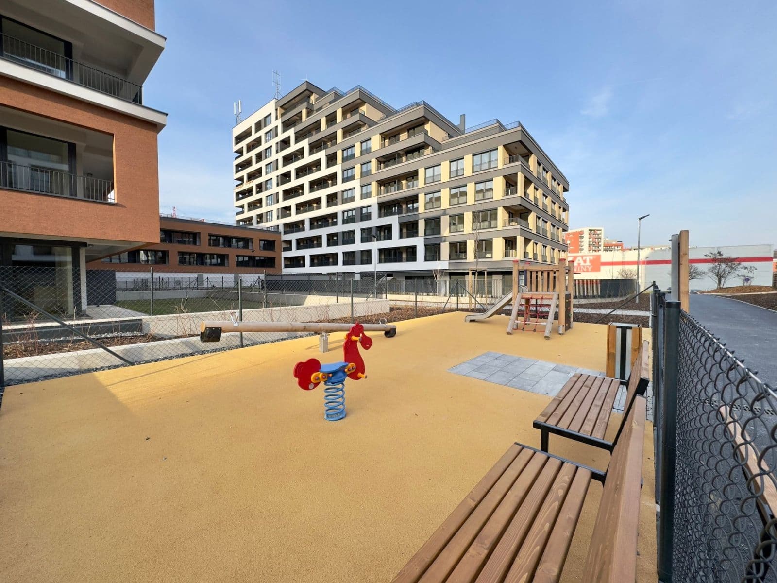 Pronájem bytu 1+kk 39 m², Poděbradská, Praha, Praha Pronájem bytu 1+kk 39 m², Poděbradská, Praha, Praha