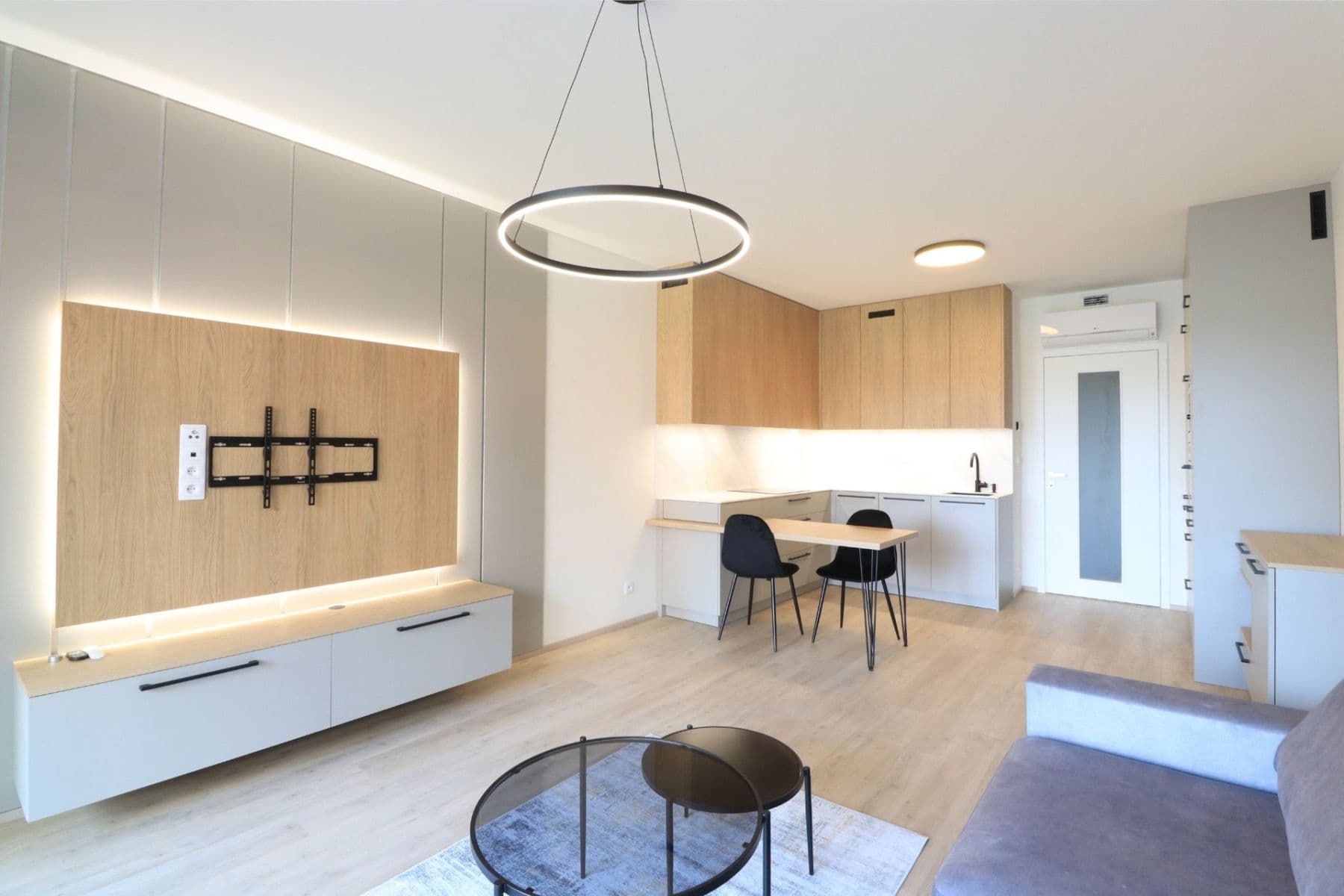 Pronájem bytu 1+kk 39 m², Poděbradská, Praha, Praha Pronájem bytu 1+kk 39 m², Poděbradská, Praha, Praha
