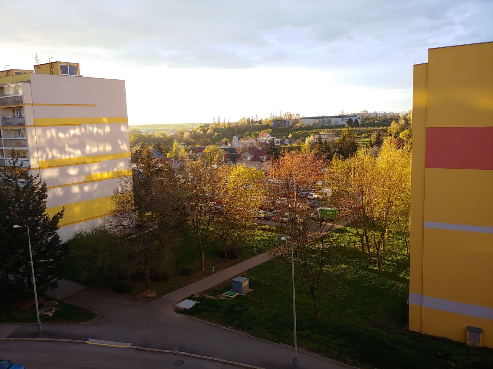 Pronájem bytu 3+1 80 m², Španielova, Praha, Praha Pronájem bytu 3+1 80 m², Španielova, Praha, Praha