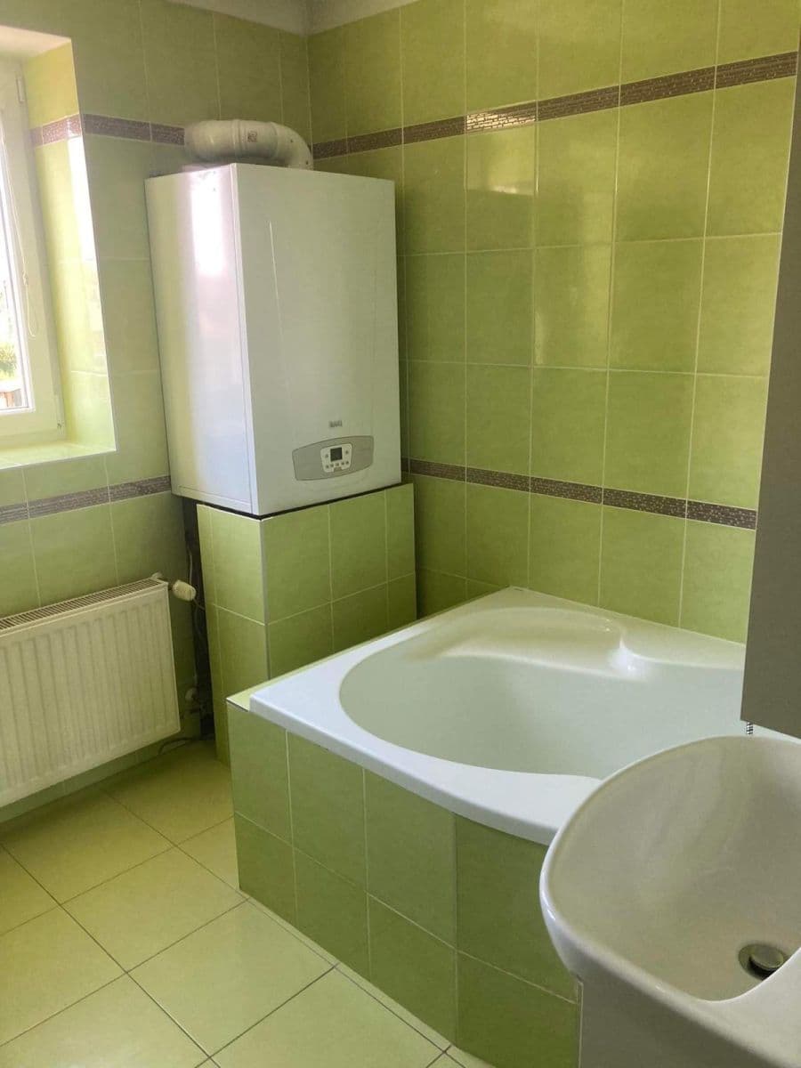 Prodej bytu 2+1 63 m², Třešňové sady, Holešov, Zlínský kraj Prodej bytu 2+1 63 m², Třešňové sady, Holešov, Zlínský kraj
