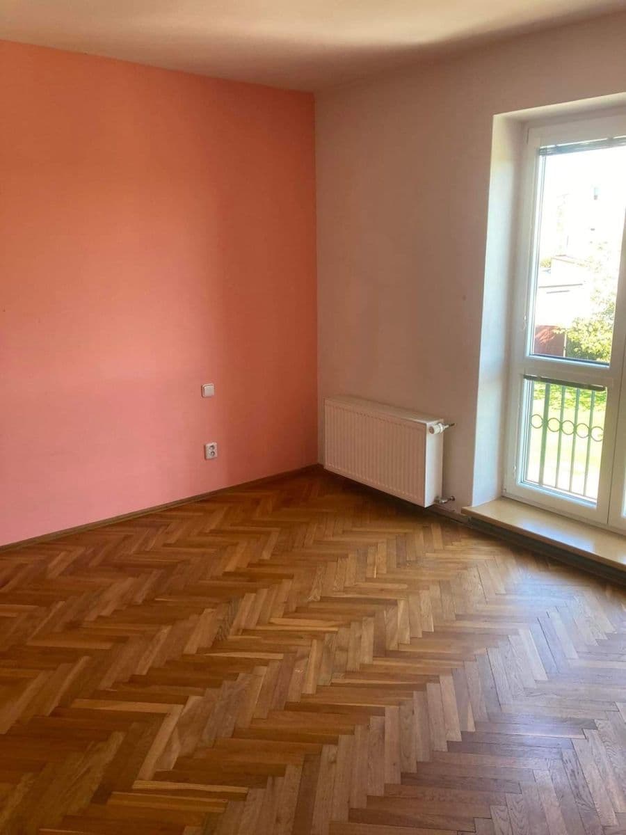 Prodej bytu 2+1 63 m², Třešňové sady, Holešov, Zlínský kraj Prodej bytu 2+1 63 m², Třešňové sady, Holešov, Zlínský kraj