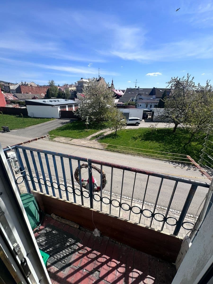 Prodej bytu 2+1 63 m², Třešňové sady, Holešov, Zlínský kraj Prodej bytu 2+1 63 m², Třešňové sady, Holešov, Zlínský kraj