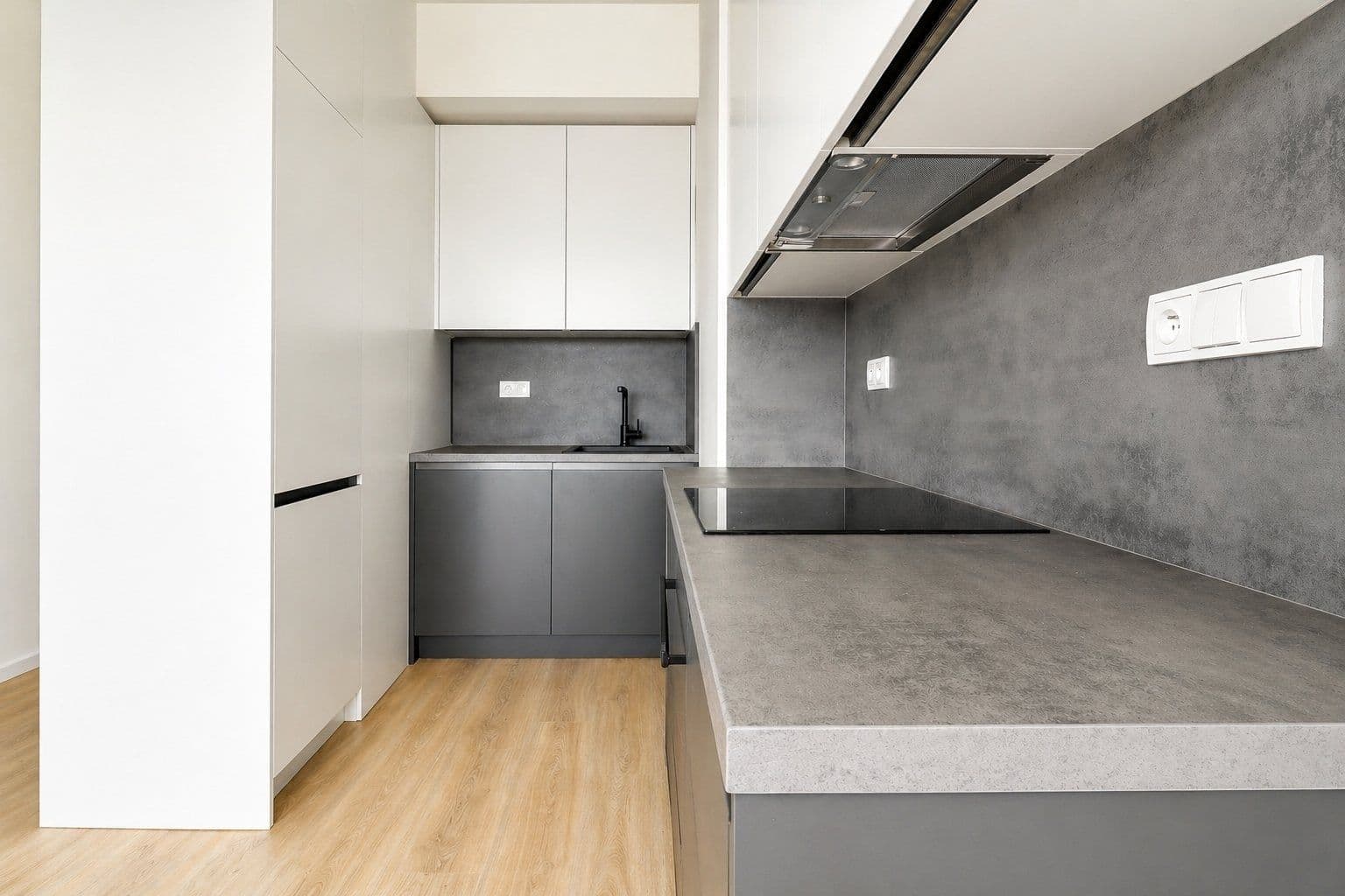 Pronájem bytu 1+kk 37 m², V háji, Praha, Praha Pronájem bytu 1+kk 37 m², V háji, Praha, Praha