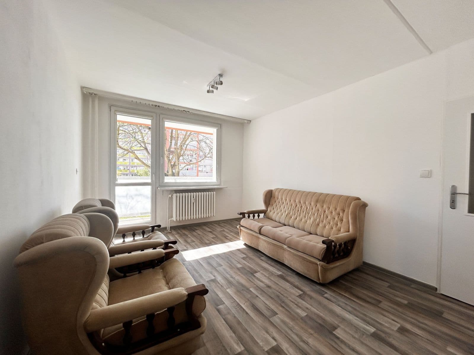 Pronájem bytu 2+kk 41 m², Průchova, Kladno, Středočeský kraj Pronájem bytu 2+kk 41 m², Průchova, Kladno, Středočeský kraj