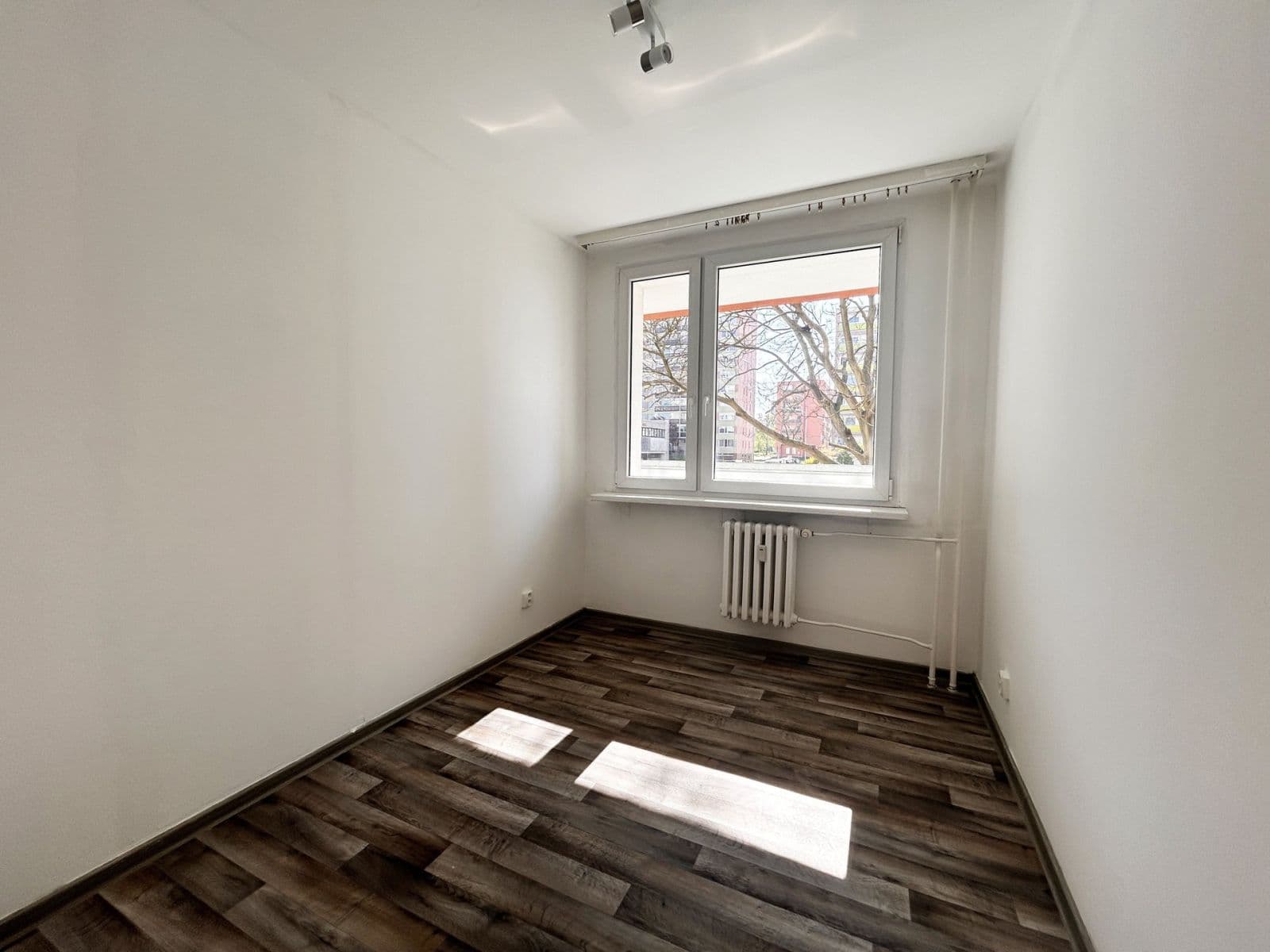 Pronájem bytu 2+kk 41 m², Průchova, Kladno, Středočeský kraj Pronájem bytu 2+kk 41 m², Průchova, Kladno, Středočeský kraj