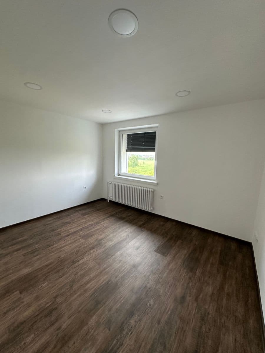 Pronájem bytu 2+1 70 m², Solná cesta, Uherské Hradiště, Zlínský kraj Pronájem bytu 2+1 70 m², Solná cesta, Uherské Hradiště, Zlínský kraj