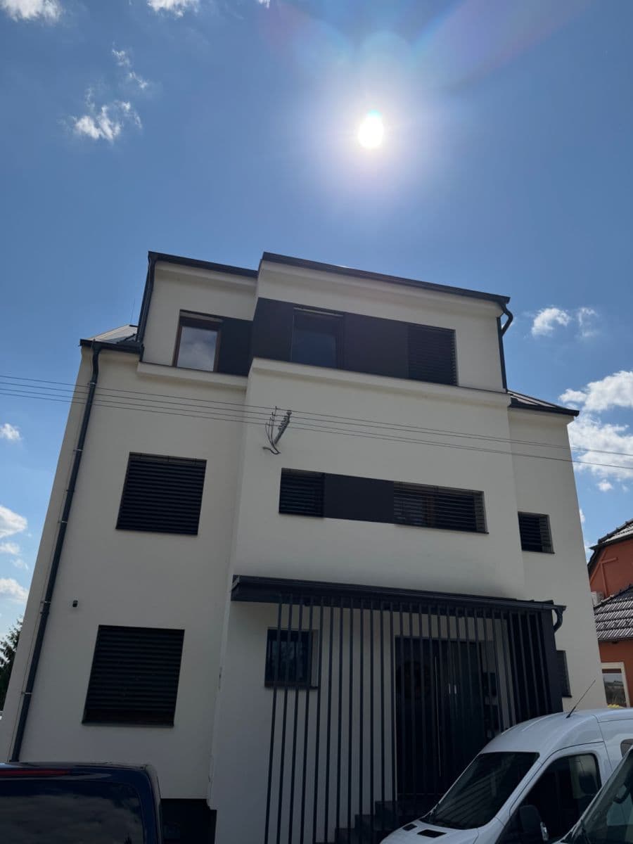 Pronájem bytu 2+1 70 m², Solná cesta, Uherské Hradiště, Zlínský kraj Pronájem bytu 2+1 70 m², Solná cesta, Uherské Hradiště, Zlínský kraj