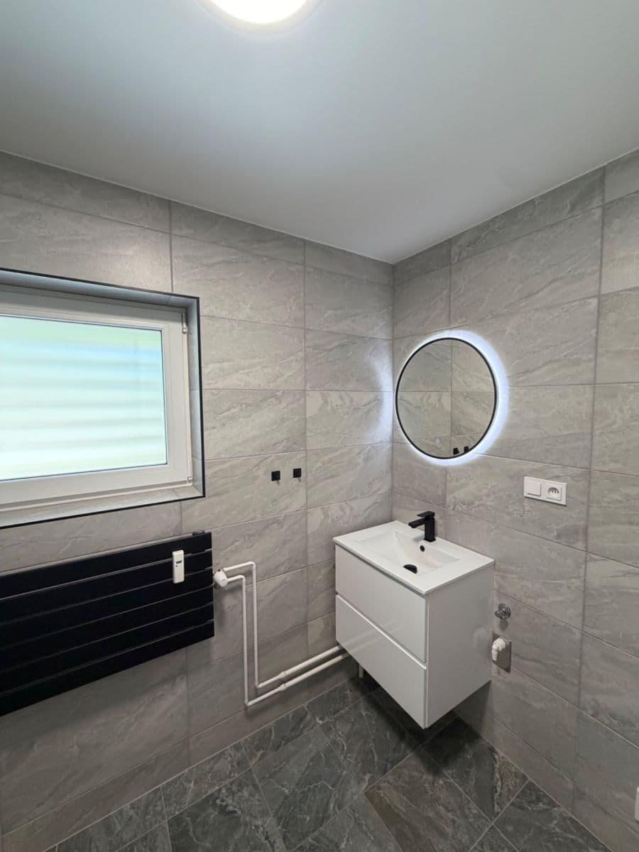 Pronájem bytu 2+1 70 m², Solná cesta, Uherské Hradiště, Zlínský kraj Pronájem bytu 2+1 70 m², Solná cesta, Uherské Hradiště, Zlínský kraj