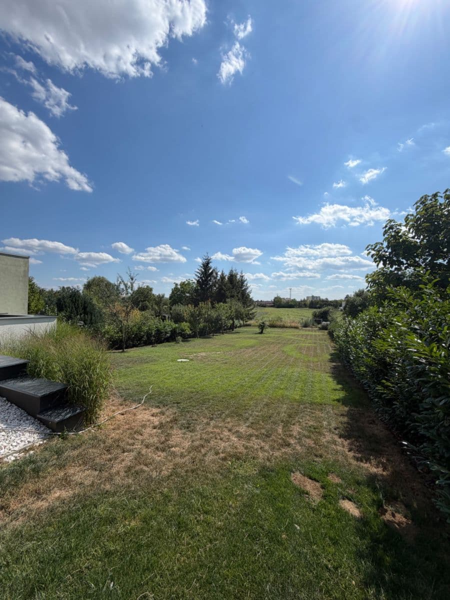 Pronájem bytu 2+1 70 m², Solná cesta, Uherské Hradiště, Zlínský kraj Pronájem bytu 2+1 70 m², Solná cesta, Uherské Hradiště, Zlínský kraj