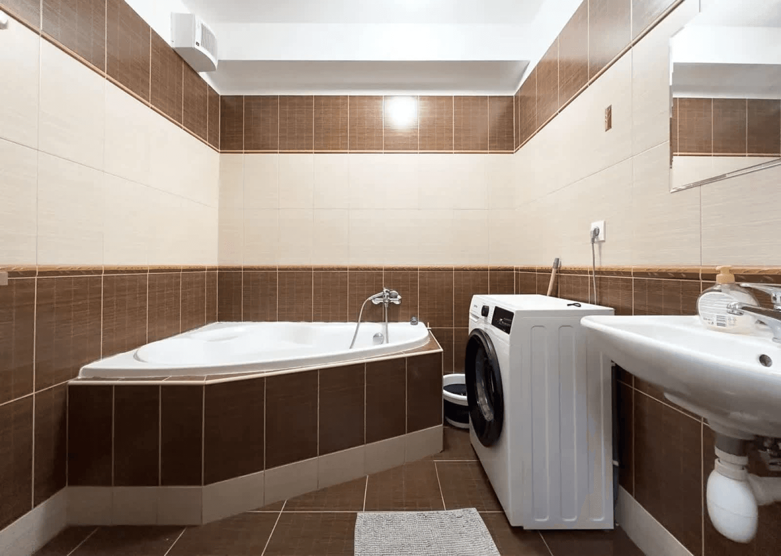 Prodej bytu 2+1 63 m², Národních hrdinů, Praha, Praha Prodej bytu 2+1 63 m², Národních hrdinů, Praha, Praha