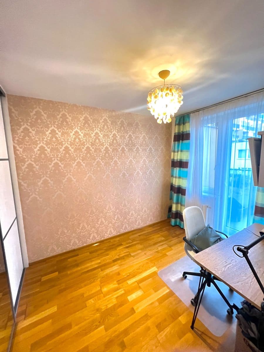 Pronájem bytu 4+1 150 m², Pod Harfou, Praha, Praha Pronájem bytu 4+1 150 m², Pod Harfou, Praha, Praha