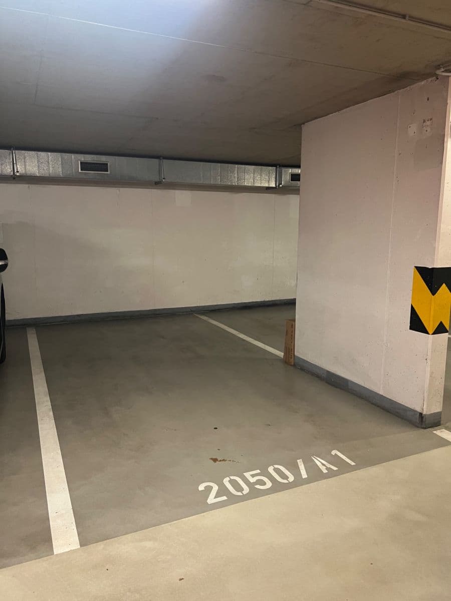 Pronájem bytu 4+1 150 m², Pod Harfou, Praha, Praha Pronájem bytu 4+1 150 m², Pod Harfou, Praha, Praha