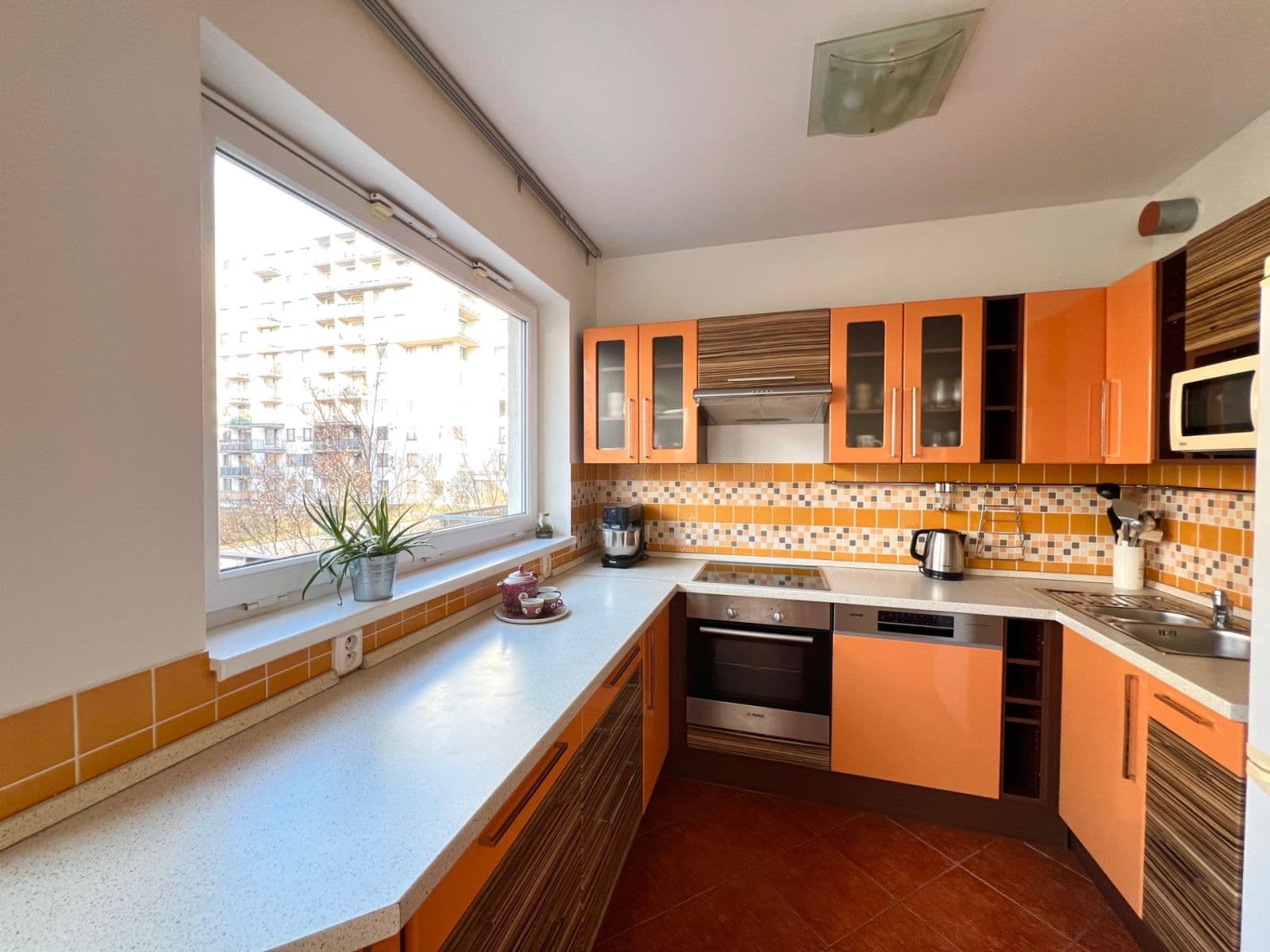 Pronájem bytu 4+1 150 m², Pod Harfou, Praha, Praha Pronájem bytu 4+1 150 m², Pod Harfou, Praha, Praha