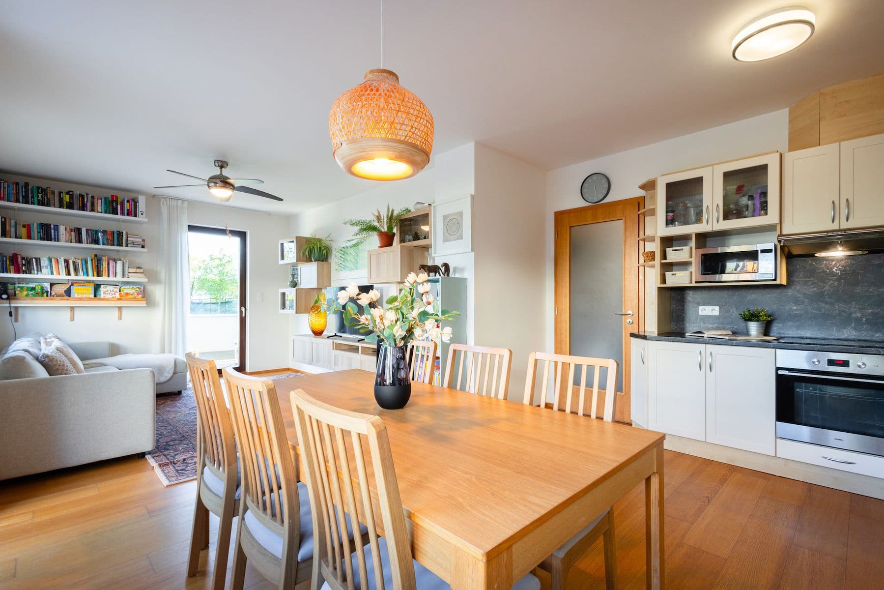 Prodej bytu 3+1 76 m², K Beranovu, Praha, Praha Prodej bytu 3+1 76 m², K Beranovu, Praha, Praha