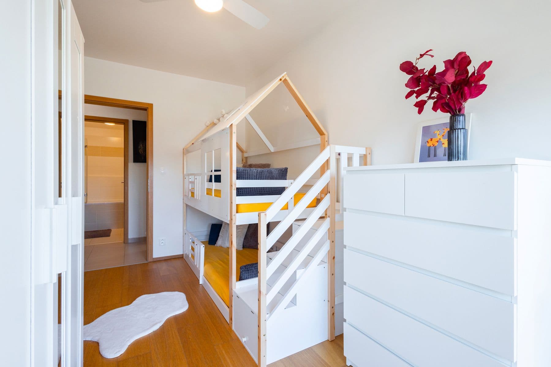 Prodej bytu 3+1 76 m², K Beranovu, Praha, Praha Prodej bytu 3+1 76 m², K Beranovu, Praha, Praha