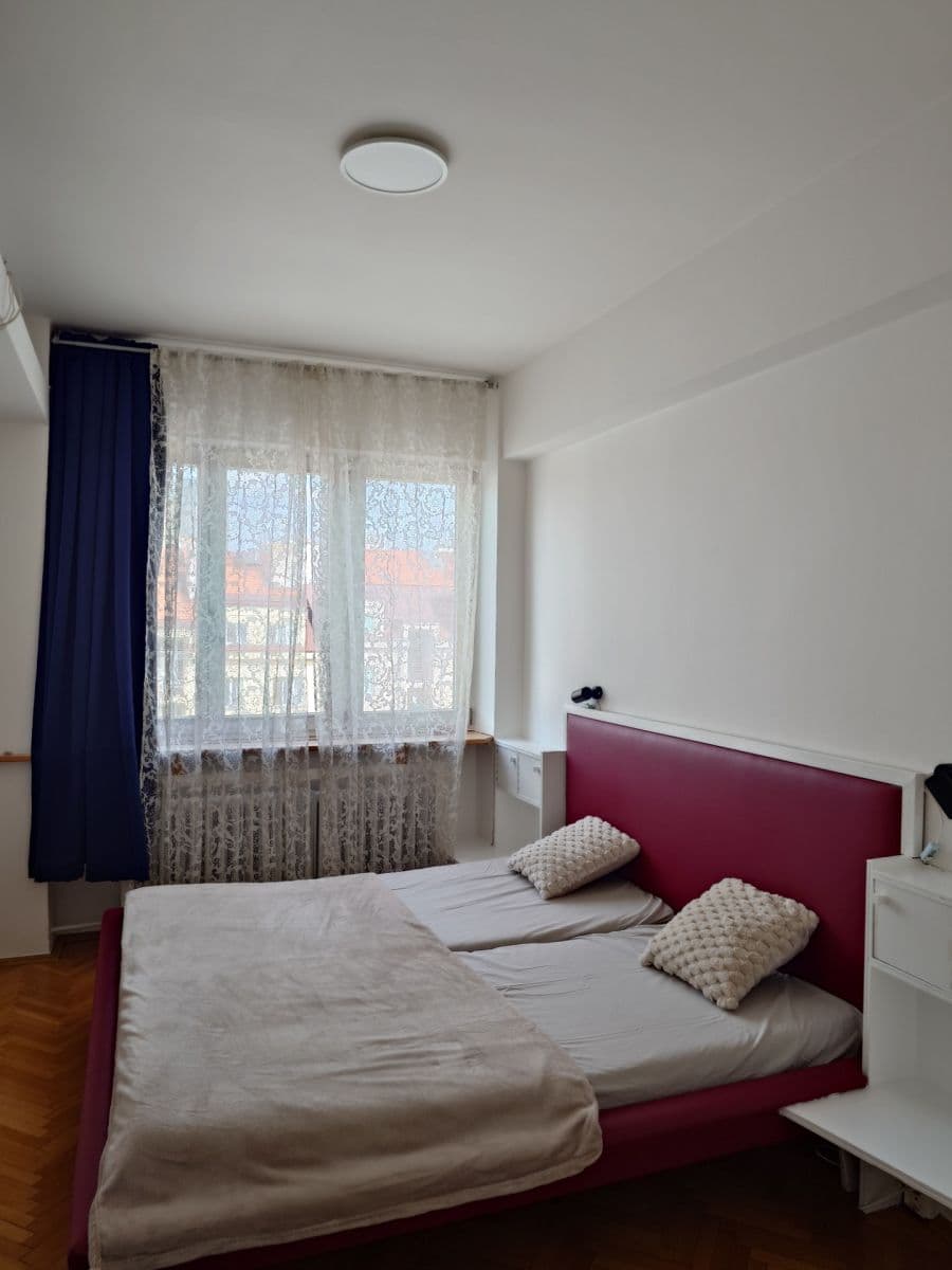 Pronájem bytu 4+kk 95 m², Marie Cibulkové, Praha, Praha Pronájem bytu 4+kk 95 m², Marie Cibulkové, Praha, Praha
