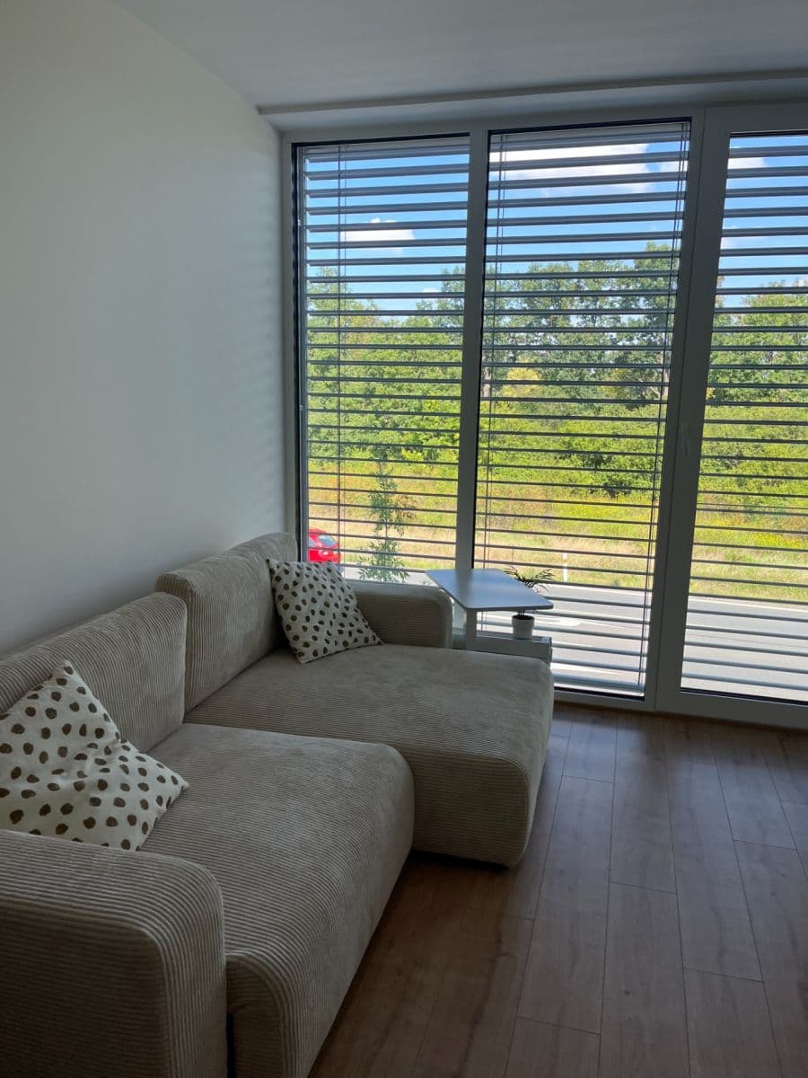 Pronájem bytu 2+kk 48 m², Českobrodská, Praha, Praha Pronájem bytu 2+kk 48 m², Českobrodská, Praha, Praha