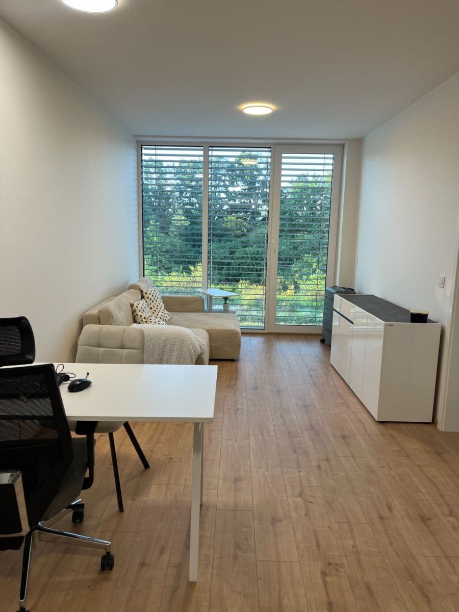 Pronájem bytu 2+kk 48 m², Českobrodská, Praha, Praha Pronájem bytu 2+kk 48 m², Českobrodská, Praha, Praha
