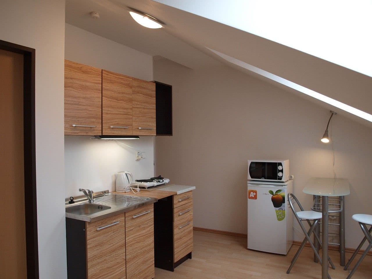 Pronájem bytu 1+kk 17 m², Ořechová, Rebešovice, Jihomoravský kraj Pronájem bytu 1+kk 17 m², Ořechová, Rebešovice, Jihomoravský kraj