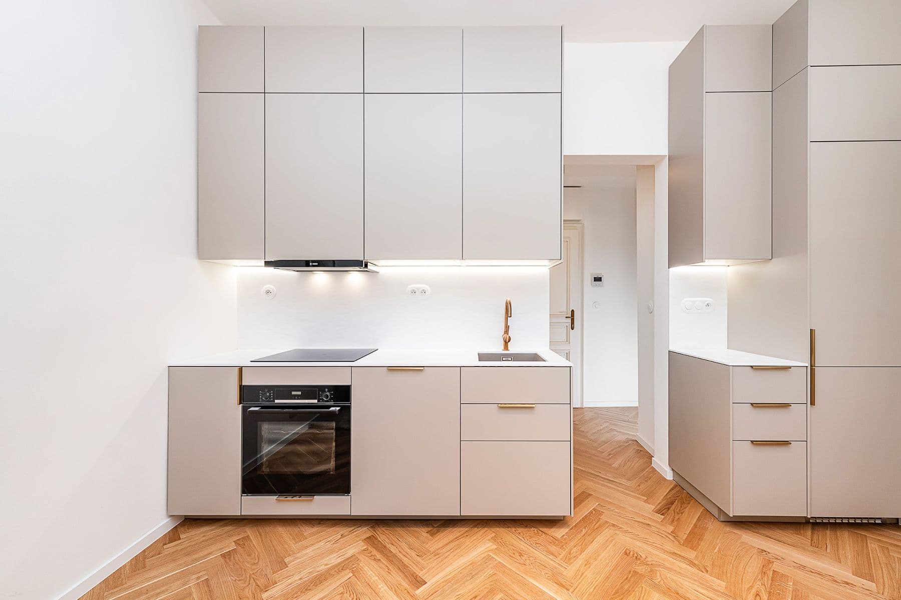 Prodej bytu 2+kk 52 m², Chodská, Praha, Praha Prodej bytu 2+kk 52 m², Chodská, Praha, Praha
