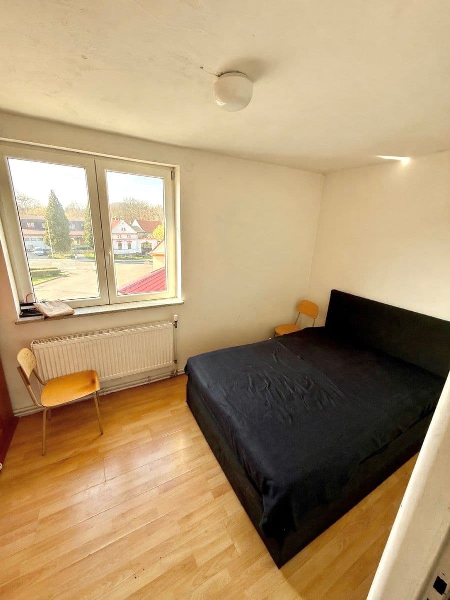 Pronájem bytu 3+1 71 m², Bitozeves, Ústecký kraj Pronájem bytu 3+1 71 m², Bitozeves, Ústecký kraj