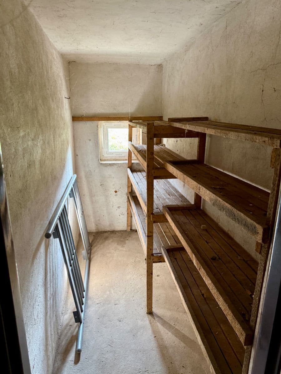 Pronájem bytu 3+1 71 m², Bitozeves, Ústecký kraj Pronájem bytu 3+1 71 m², Bitozeves, Ústecký kraj