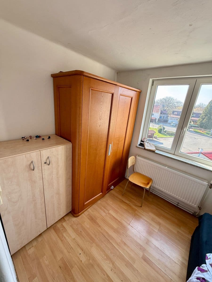 Pronájem bytu 3+1 71 m², Bitozeves, Ústecký kraj Pronájem bytu 3+1 71 m², Bitozeves, Ústecký kraj