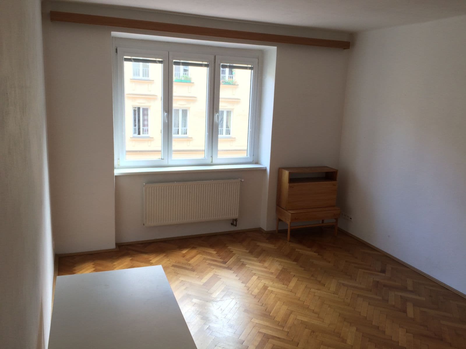 Pronájem bytu 3+1 84 m², Holečkova, Praha, Praha Pronájem bytu 3+1 84 m², Holečkova, Praha, Praha