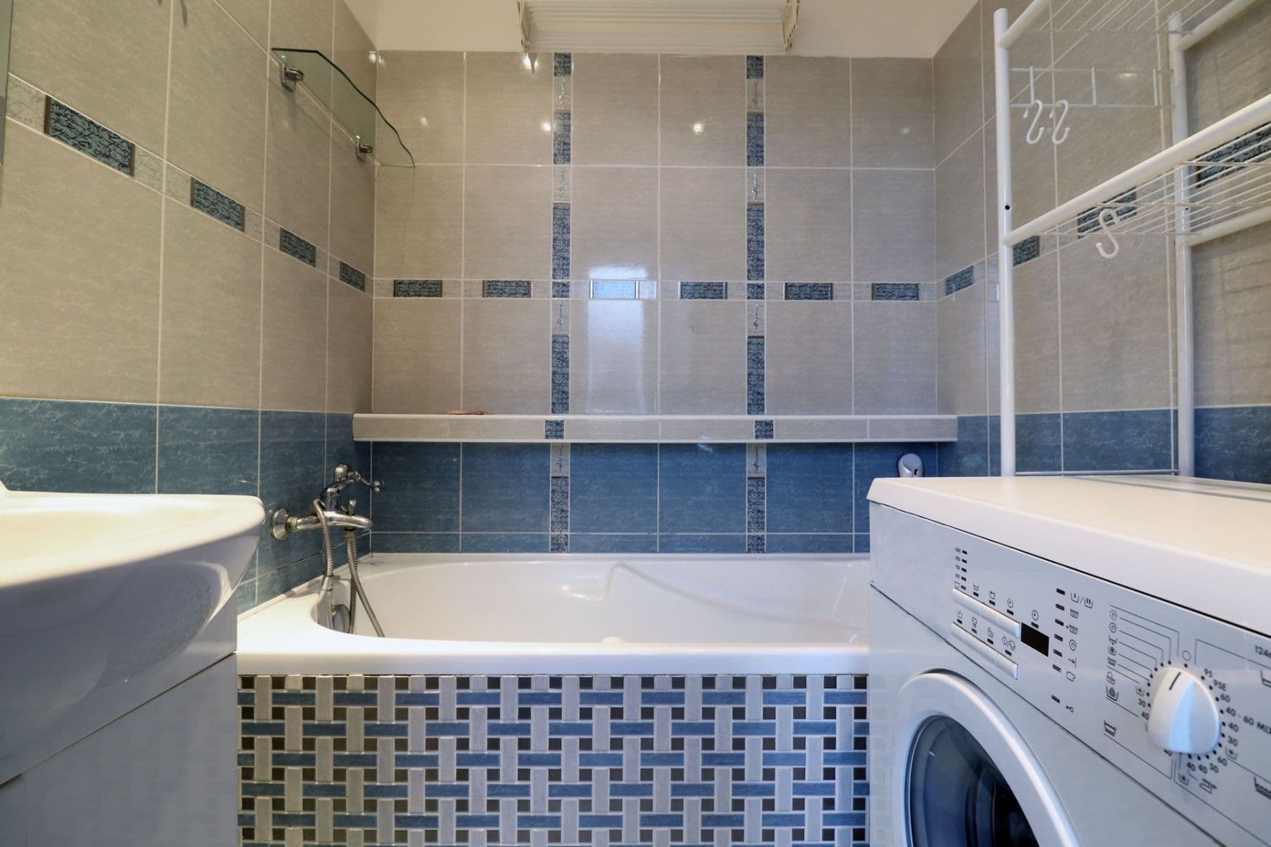 Pronájem bytu 2+1 67 m², Olbramovická, Praha, Praha Pronájem bytu 2+1 67 m², Olbramovická, Praha, Praha