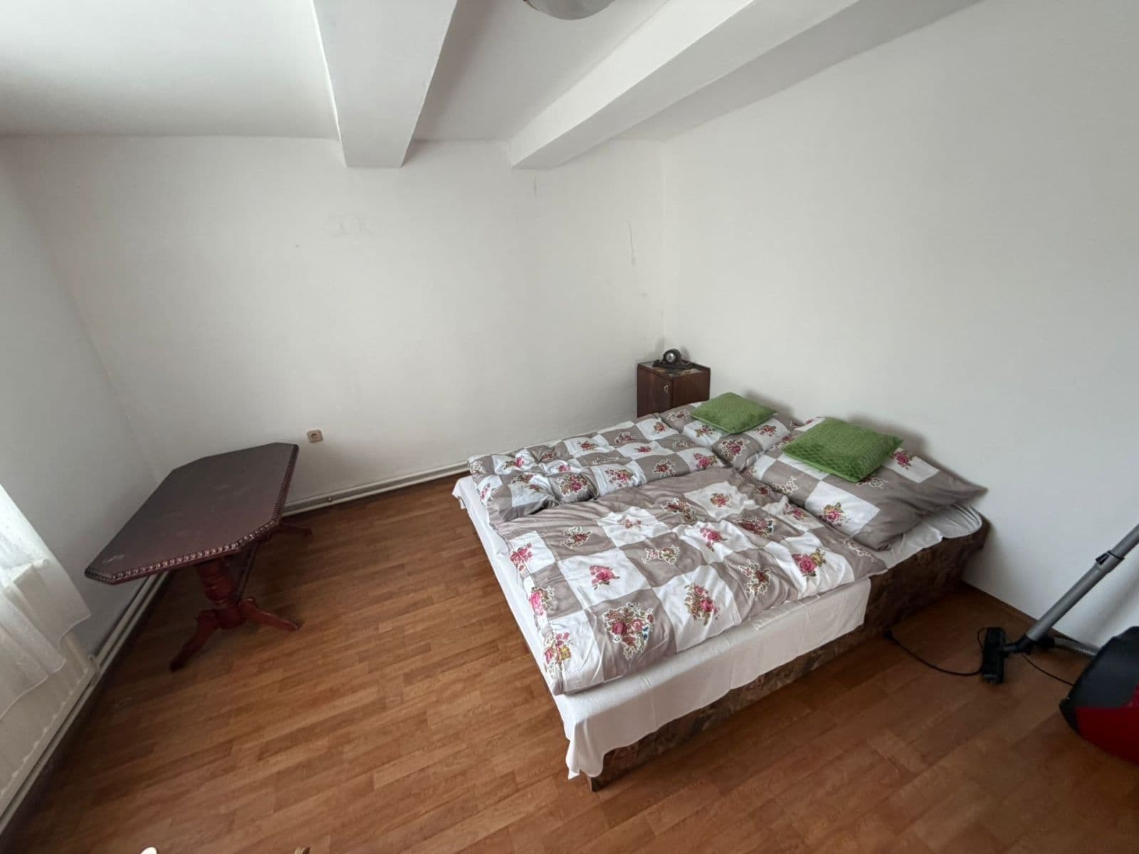 Prodej domu 80 m², pozemek 1.633 m², Dolní Roveň, Pardubický kraj Prodej domu 80 m², pozemek 1.633 m², Dolní Roveň, Pardubický kraj