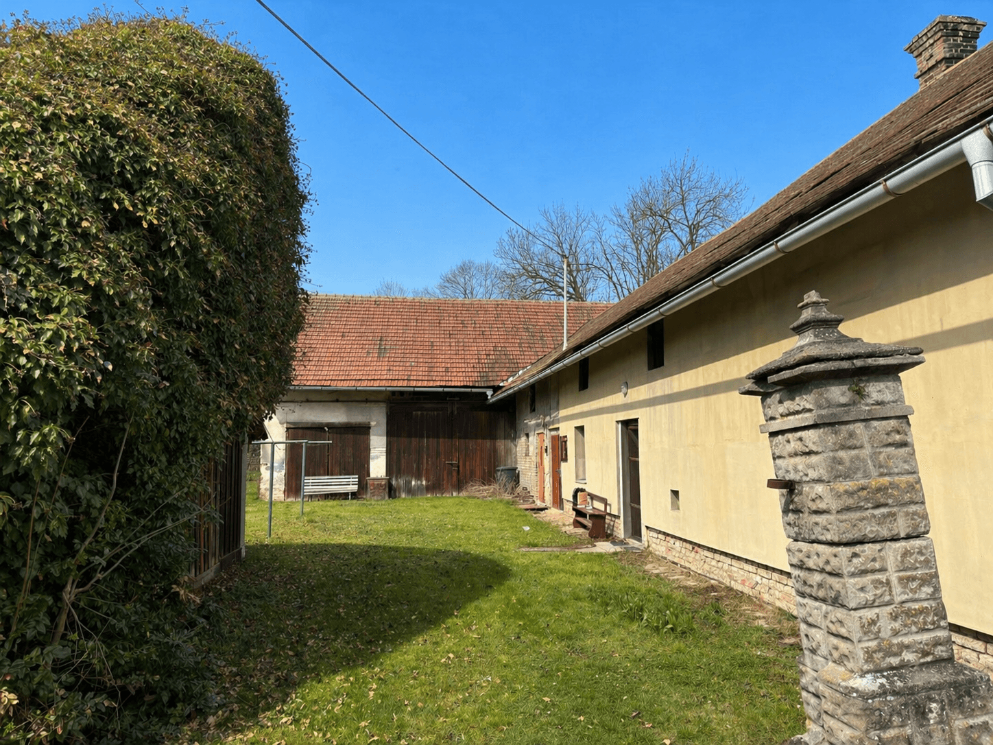 Prodej domu 80 m², pozemek 1.633 m², Dolní Roveň, Pardubický kraj Prodej domu 80 m², pozemek 1.633 m², Dolní Roveň, Pardubický kraj