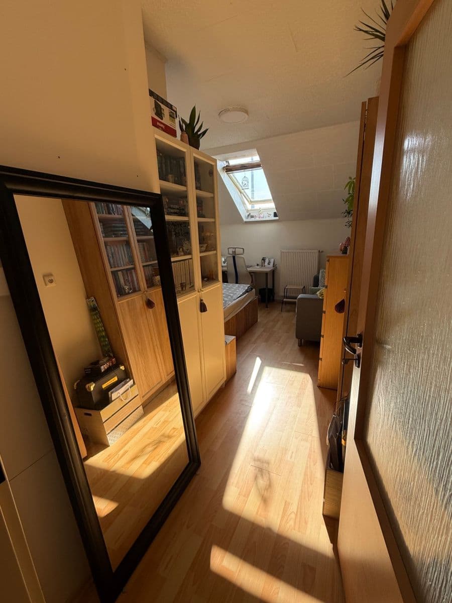 Pronájem bytu 2+kk 36 m², Hlaváčova, Brno, Jihomoravský kraj Pronájem bytu 2+kk 36 m², Hlaváčova, Brno, Jihomoravský kraj