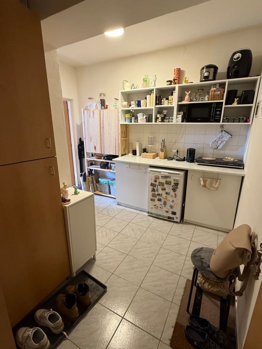 Pronájem bytu 2+kk 36 m², Hlaváčova, Brno, Jihomoravský kraj Pronájem bytu 2+kk 36 m², Hlaváčova, Brno, Jihomoravský kraj