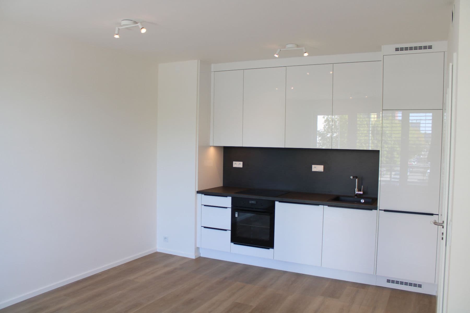 Pronájem bytu 2+kk 45 m², Hodkovická, Praha, Praha Pronájem bytu 2+kk 45 m², Hodkovická, Praha, Praha