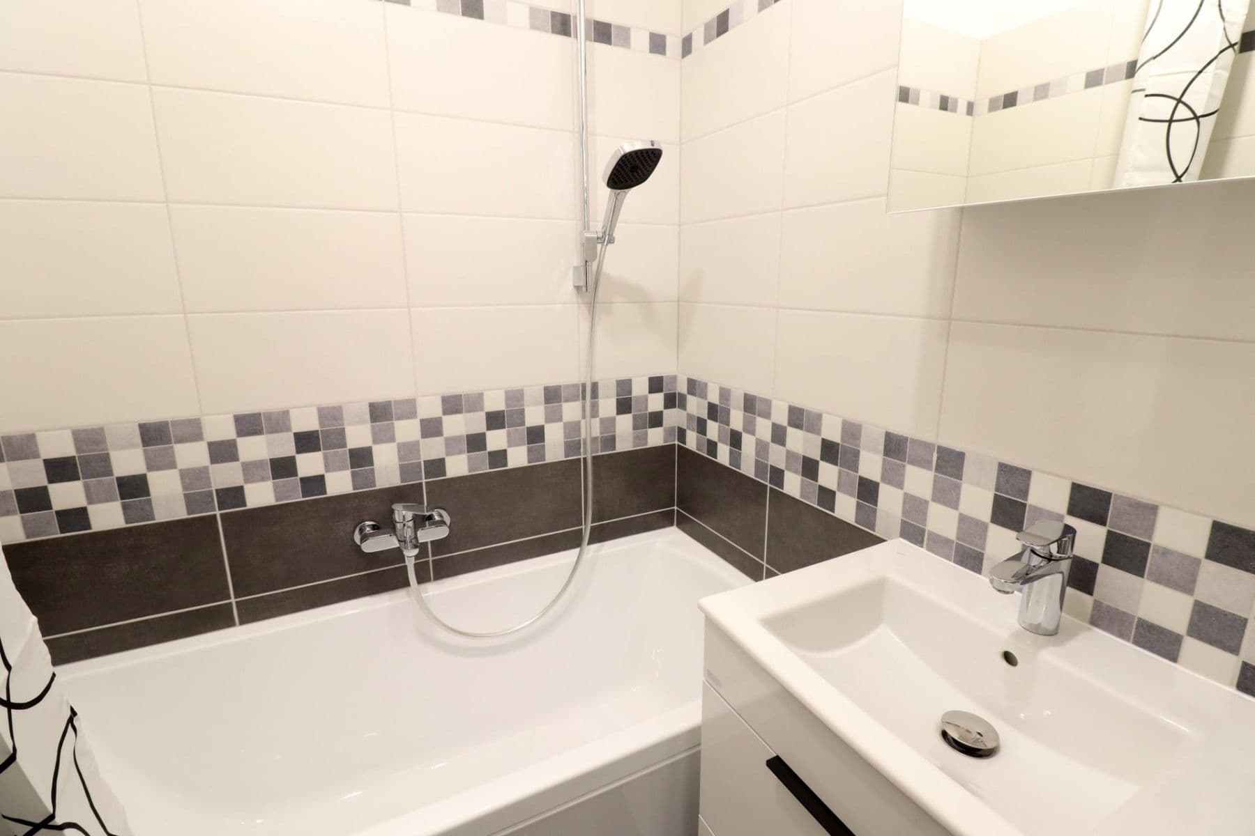 Pronájem bytu 2+1 55 m², Želivecká, Praha, Praha Pronájem bytu 2+1 55 m², Želivecká, Praha, Praha