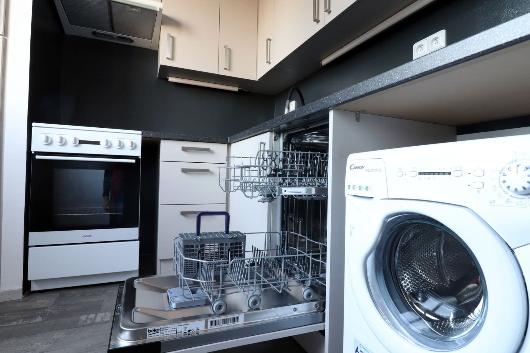 Pronájem bytu 2+1 55 m², Želivecká, Praha, Praha Pronájem bytu 2+1 55 m², Želivecká, Praha, Praha