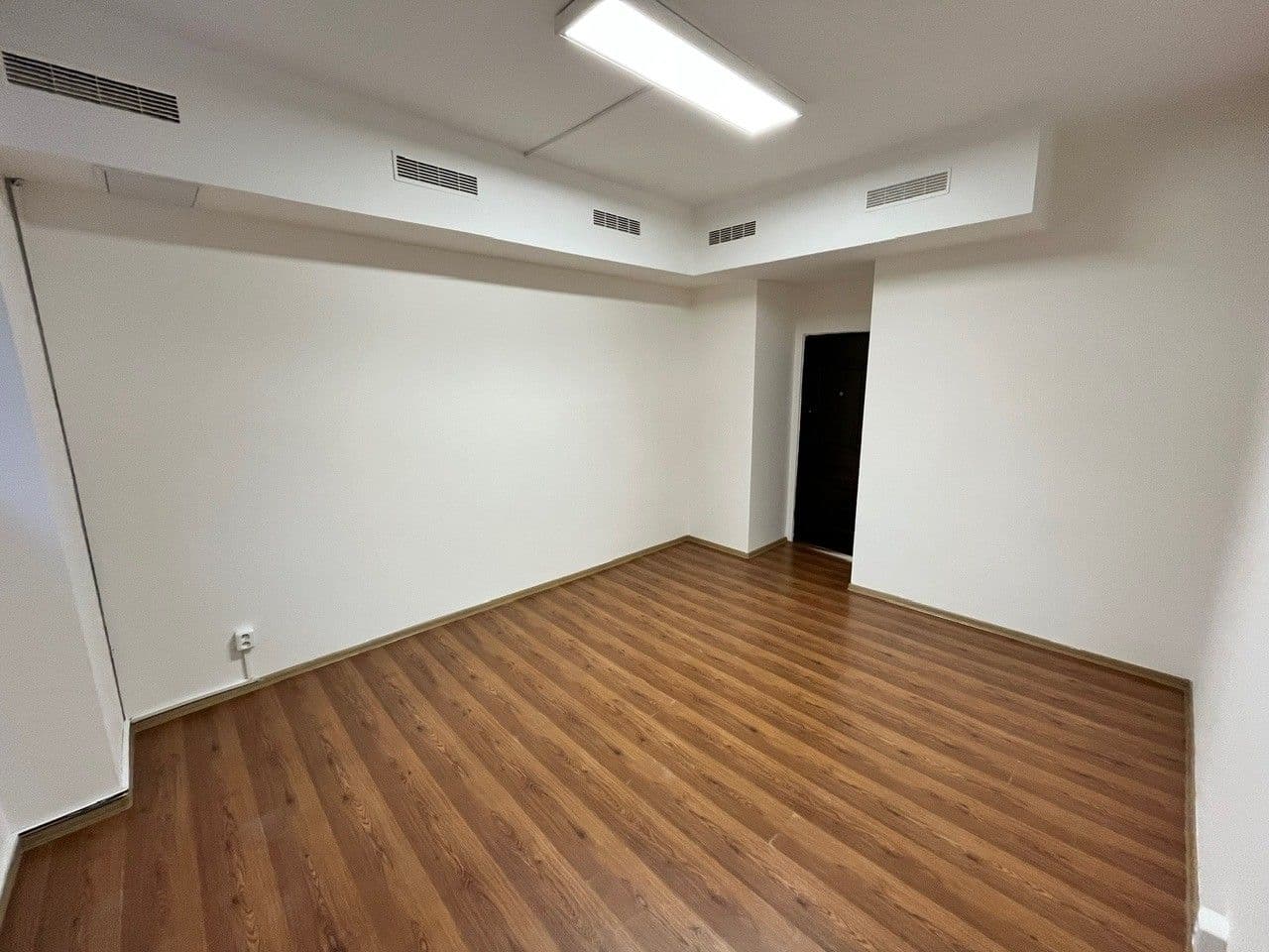 Pronájem bytu 1+1 40 m², Užocká, Praha, Praha Pronájem bytu 1+1 40 m², Užocká, Praha, Praha