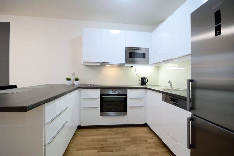 Pronájem bytu 2+kk 53 m², Makedonská, Praha, Praha Pronájem bytu 2+kk 53 m², Makedonská, Praha, Praha