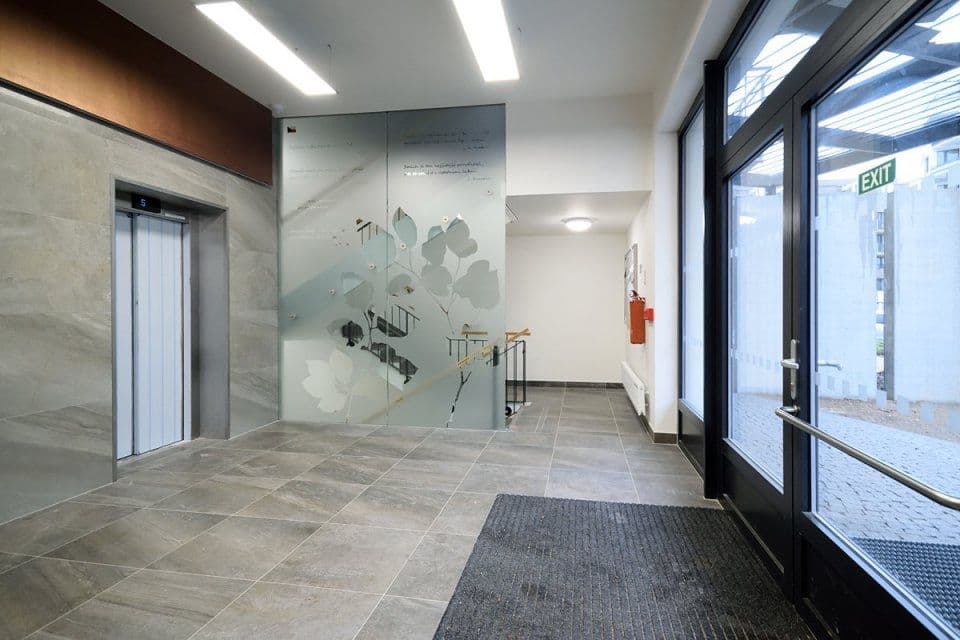 Pronájem bytu 2+kk 53 m², Makedonská, Praha, Praha Pronájem bytu 2+kk 53 m², Makedonská, Praha, Praha