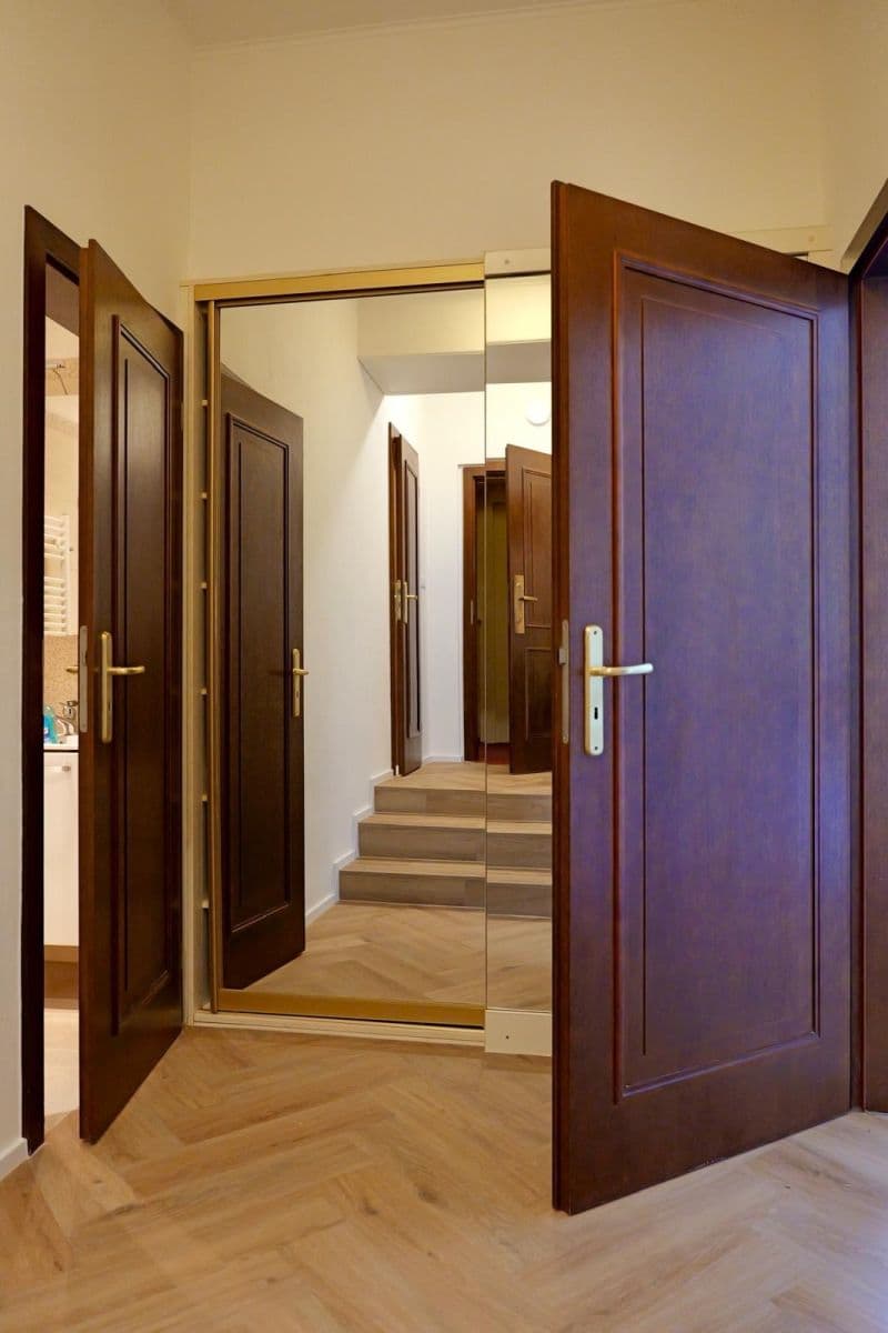 Prodej bytu 1+kk 29 m², V Šáreckém údolí, Praha, Praha Prodej bytu 1+kk 29 m², V Šáreckém údolí, Praha, Praha