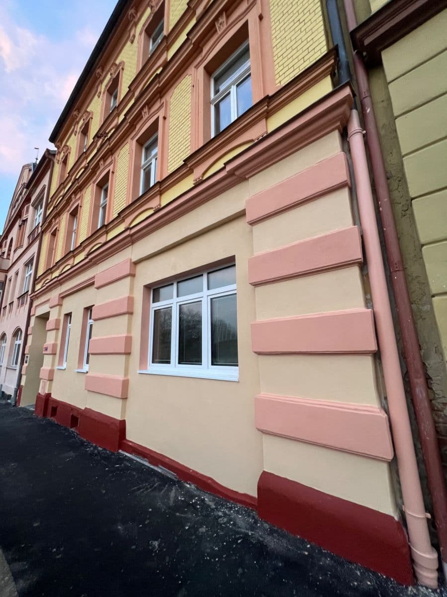 Pronájem bytu 2+kk 65 m², 26. dubna, Cheb, Karlovarský kraj Pronájem bytu 2+kk 65 m², 26. dubna, Cheb, Karlovarský kraj