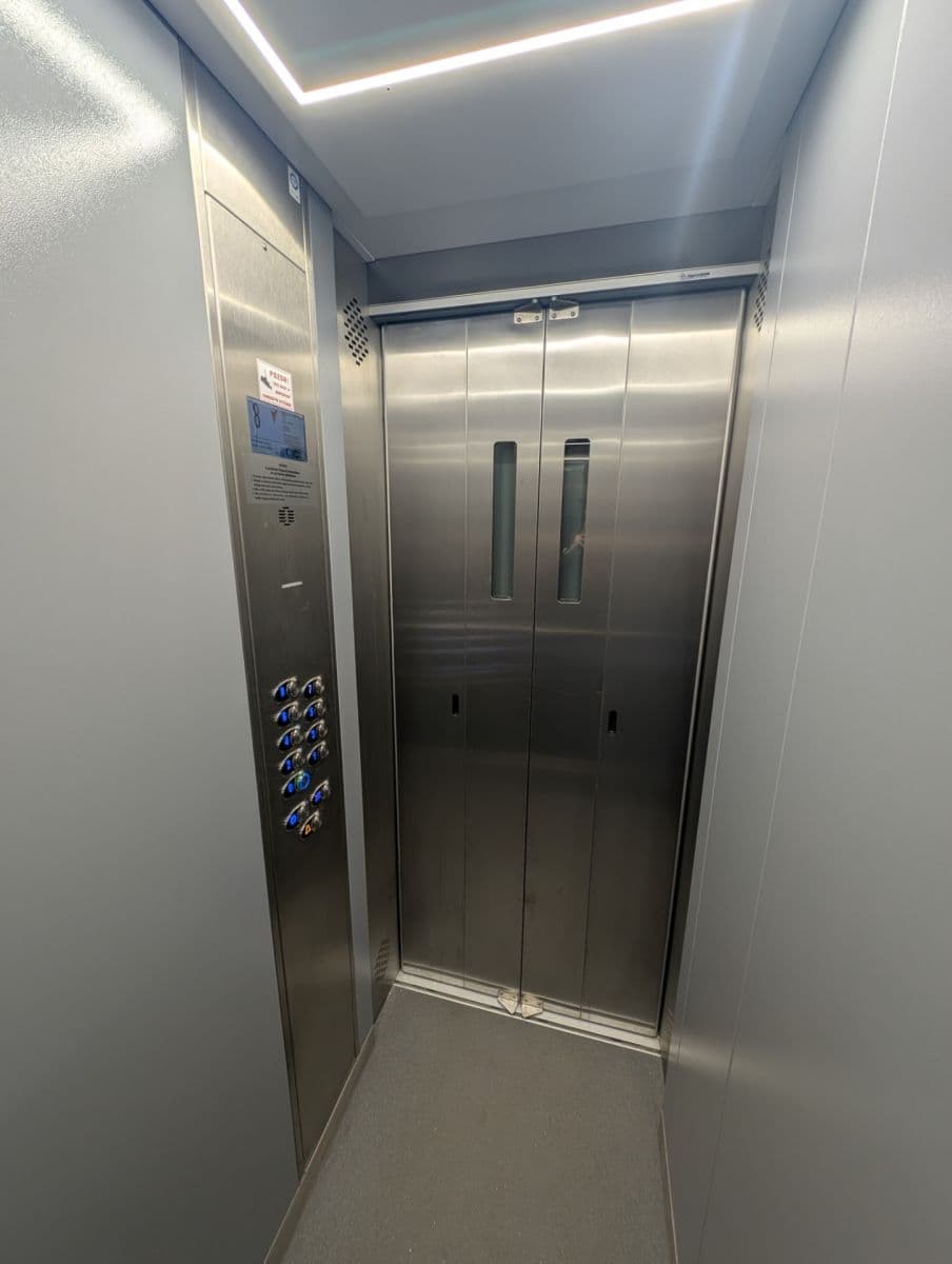 Prodej bytu 3+1 65 m², Kutnohorská, Trebišov, Košický kraj Prodej bytu 3+1 65 m², Kutnohorská, Trebišov, Košický kraj