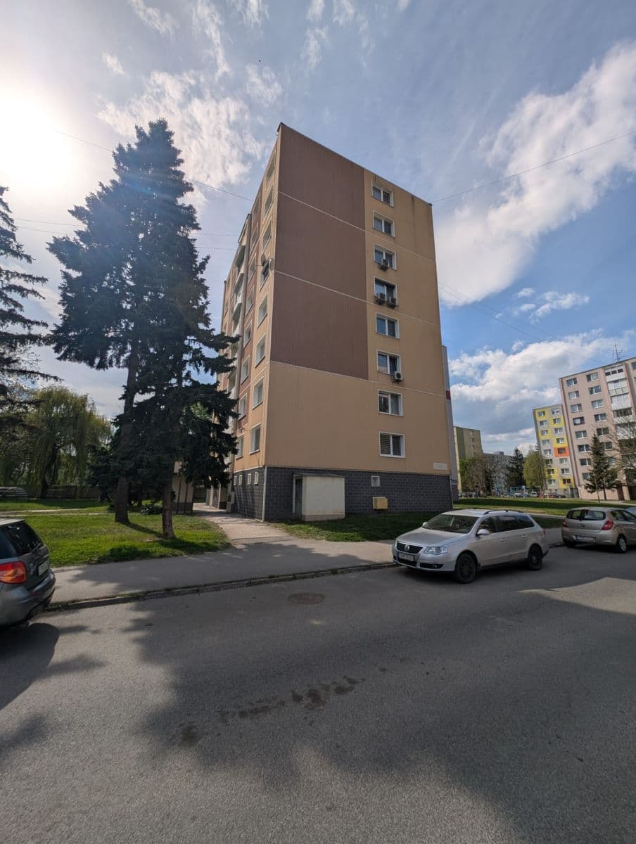 Prodej bytu 3+1 65 m², Kutnohorská, Trebišov, Košický kraj Prodej bytu 3+1 65 m², Kutnohorská, Trebišov, Košický kraj