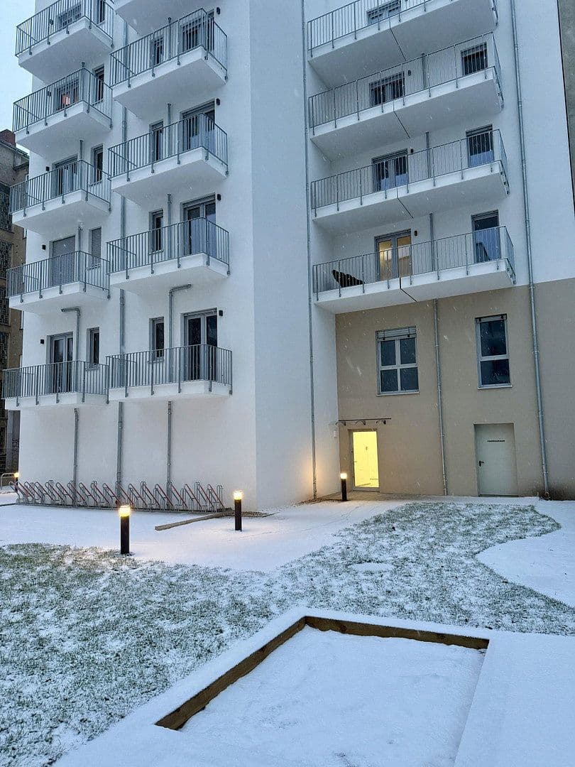 Pronájem bytu 1+1 30 m², Berlin, Berlín Pronájem bytu 1+1 30 m², Berlin, Berlín
