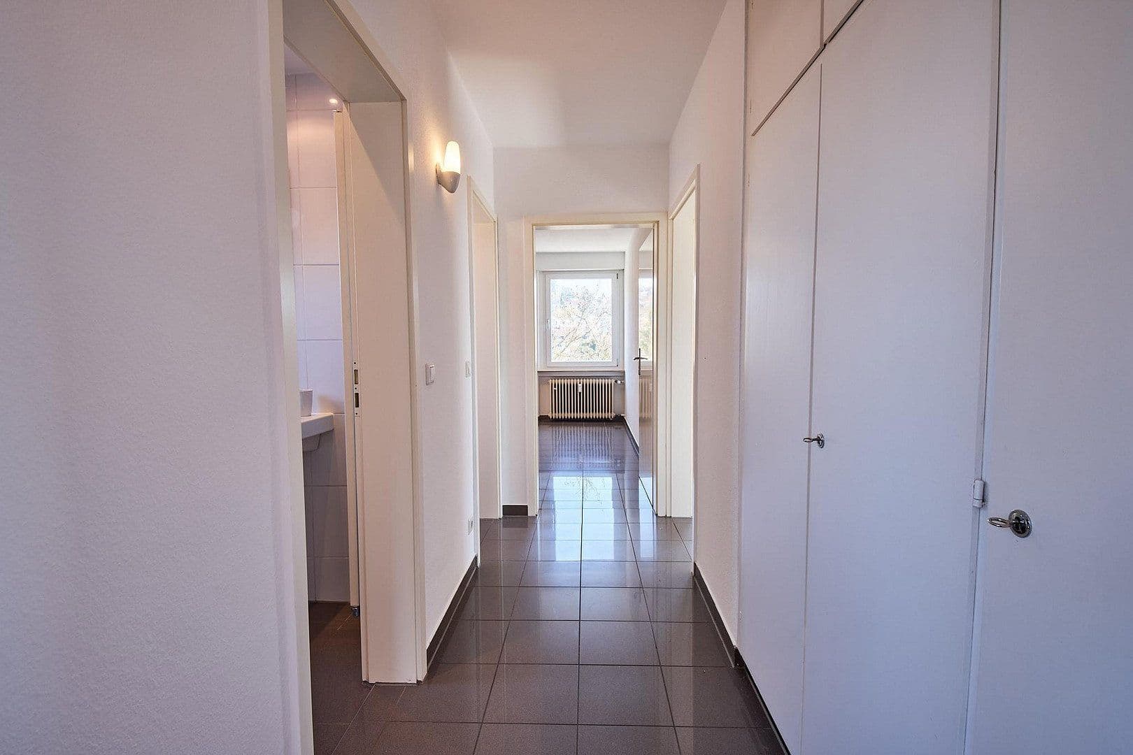 Prodej bytu 4+kk 105 m², Esslingen am Neckar, Bádensko-Württembersko Prodej bytu 4+kk 105 m², Esslingen am Neckar, Bádensko-Württembersko