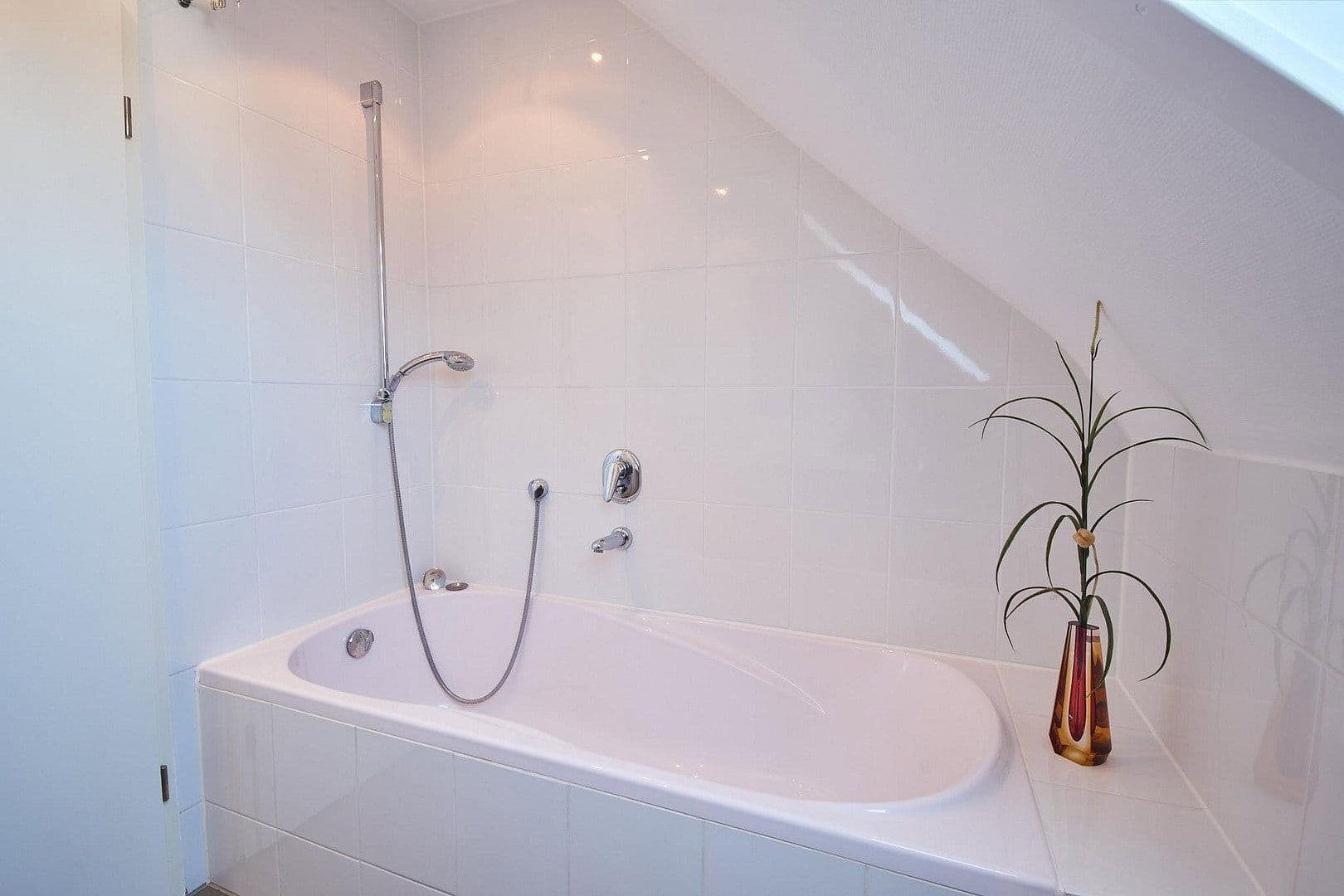 Prodej bytu 4+kk 105 m², Esslingen am Neckar, Bádensko-Württembersko Prodej bytu 4+kk 105 m², Esslingen am Neckar, Bádensko-Württembersko