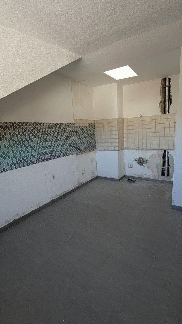 Pronájem bytu 3+1 70 m², May-Ayim-Str. 5, Dortmund, Severní Porýní-Vestfálsko Pronájem bytu 3+1 70 m², May-Ayim-Str. 5, Dortmund, Severní Porýní-Vestfálsko